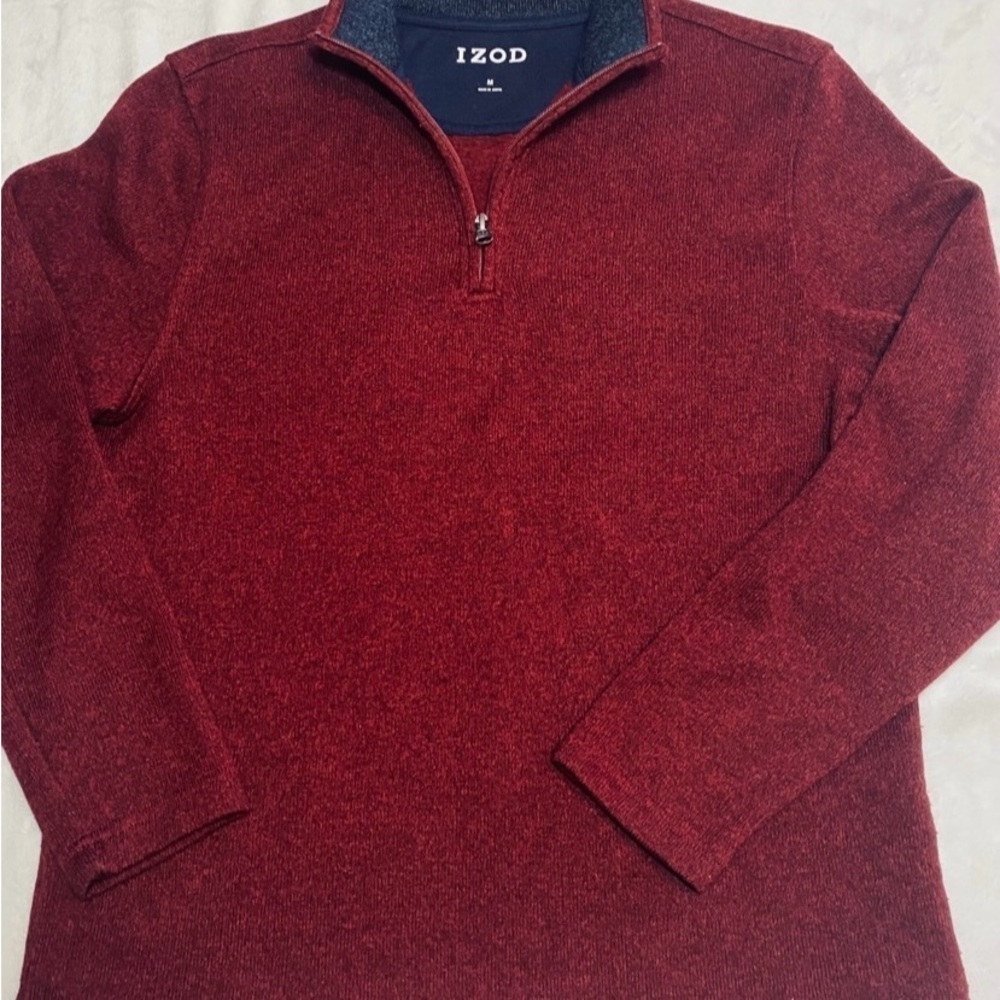 Izod Men’s Long sleeve Pullover 1/4 Zip size Medium